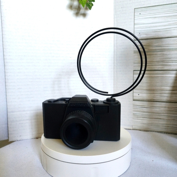 Novelty Camera Photo Picture Sign Holder - Picture 1 of 6